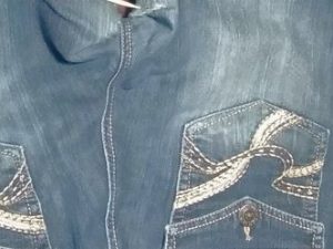 Womens Juniors LEI Size 13 Medium Wash Mid Rise Sophia Hipster Flared Denim Jeans YTB