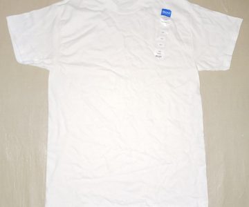Mens Size M GILDAN White T-Shirt Short Sleeve New