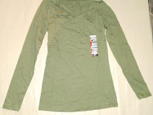 Womens NO BOUNDARIES Size S 3-5 Long Sleeve T-Shirt Olive Green New
